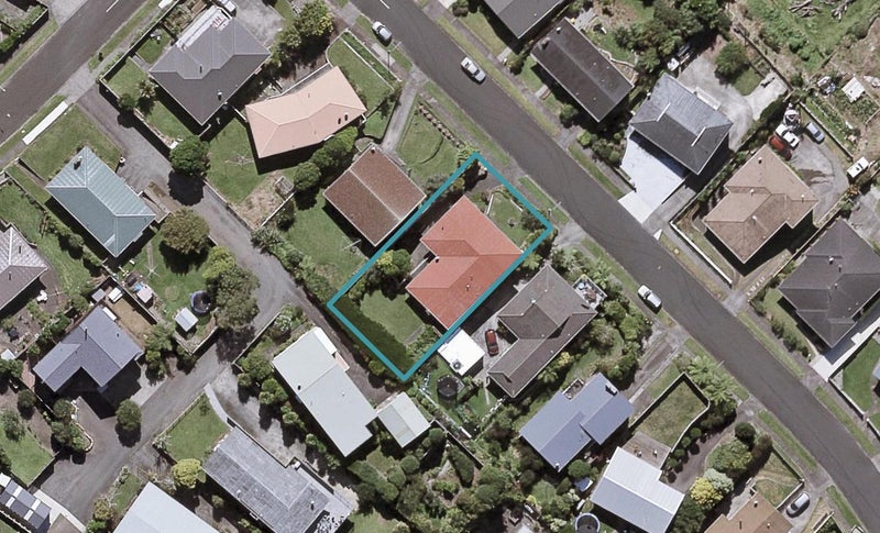50 Crownhill Street, Spotswood, New Plymouth - Carousel 1