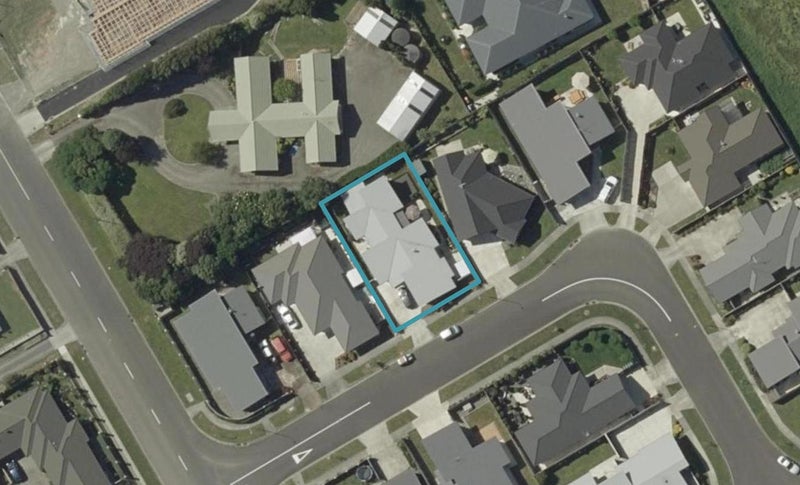 5 Lorenzo Place, Kelvin Grove, Palmerston North - Carousel 1