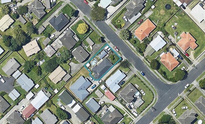 6A Dunkirk Street, Gate Pa, Tauranga - Carousel 1
