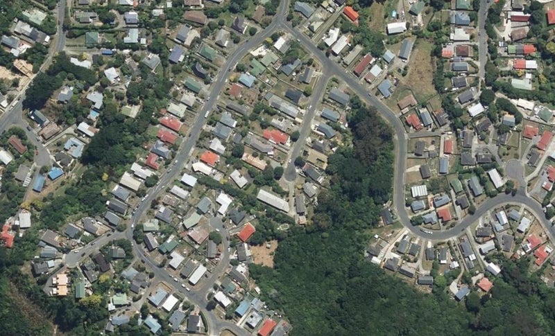 2/14 Quinn Grove, Ranui, Porirua - Carousel 1