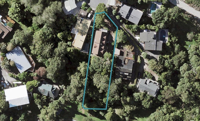 31 Colmar Road, Mellons Bay, Auckland - Carousel 1