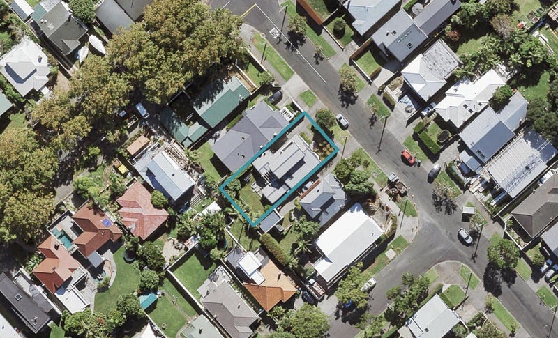 88 Warnock Street, Westmere, Auckland - Carousel 1