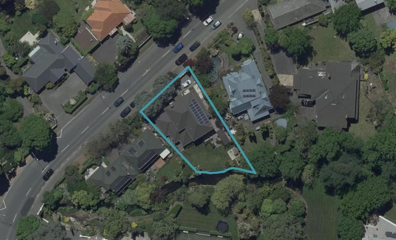 16 Glandovey Road, Fendalton, Christchurch - Carousel 1