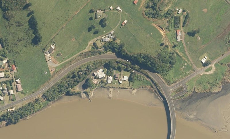 5 Te Kauri Road, Mōkau - Carousel 1