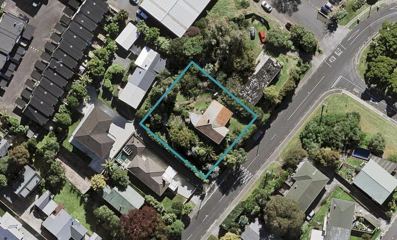 110 Asquith Avenue, Mount Albert, Auckland - Carousel 1