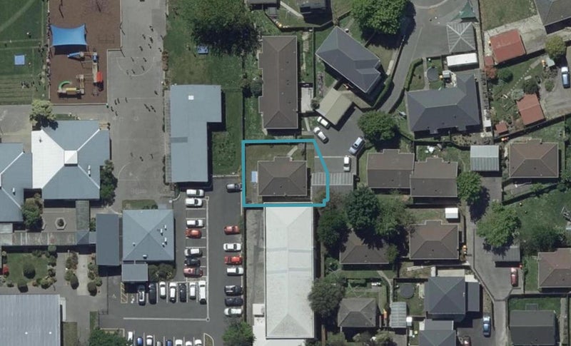 5B Allison Place, Shirley, Christchurch - Carousel 1