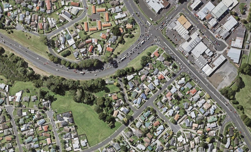 7B Bolina Crescent, Pakuranga, Auckland - Carousel 1