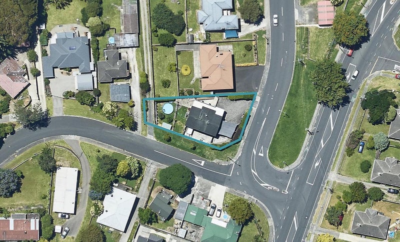 103 Courtney Road, Parkvale, Tauranga - Carousel 1