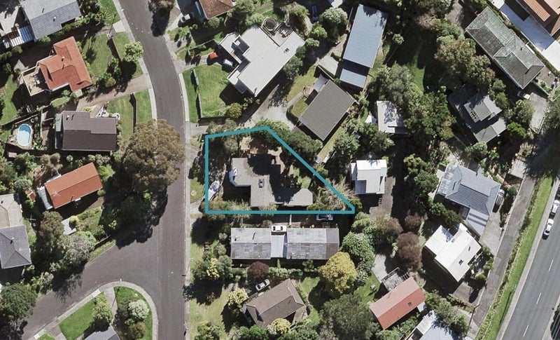 9 Leigh Terrace, Bayview, Auckland - Carousel 1
