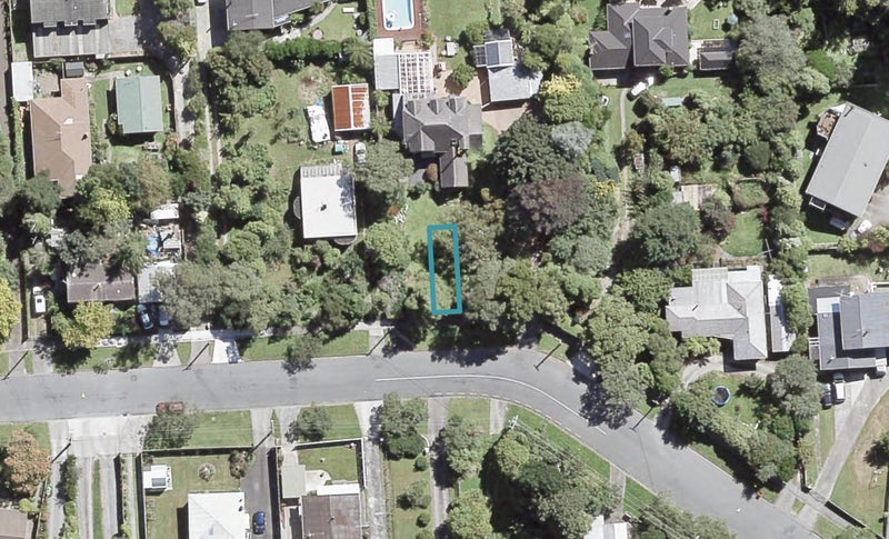 2/28 Raukawa Street, Stokes Valley, Lower Hutt - Carousel 1