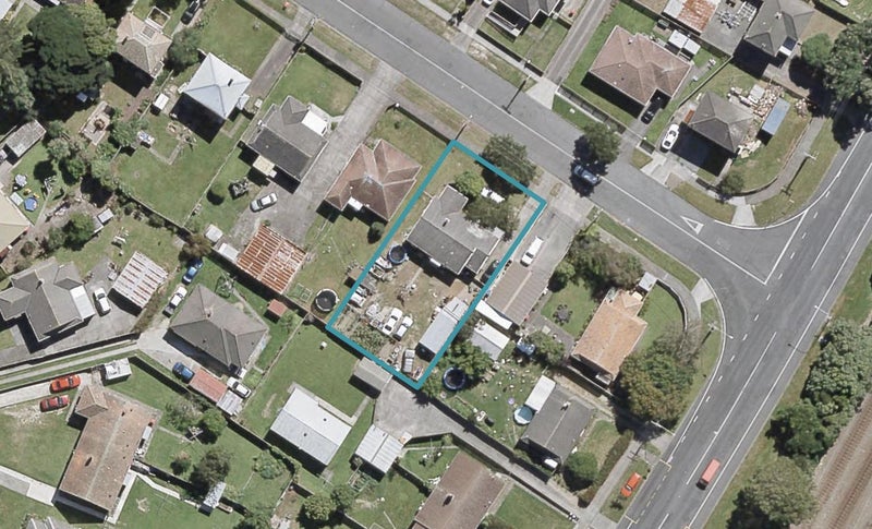 1 Macky Street, Taita, Lower Hutt - Carousel 1