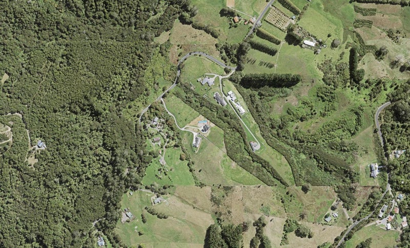 28D Tram Valley Road, Swanson, Auckland - Carousel 1