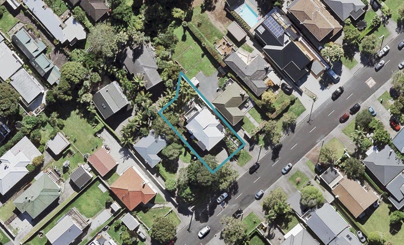 8A William Denny Avenue, Westmere, Auckland - Carousel 1