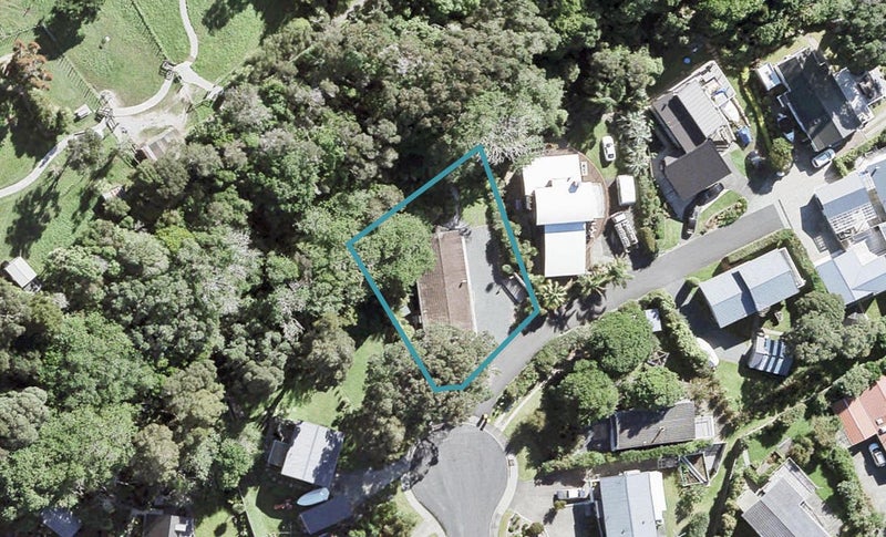 7B The Glade, Algies Bay, Warkworth - Carousel 1