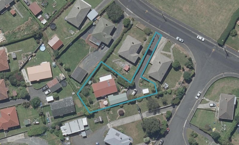 8A Mooltan Street, Halfway Bush, Dunedin - Carousel 1