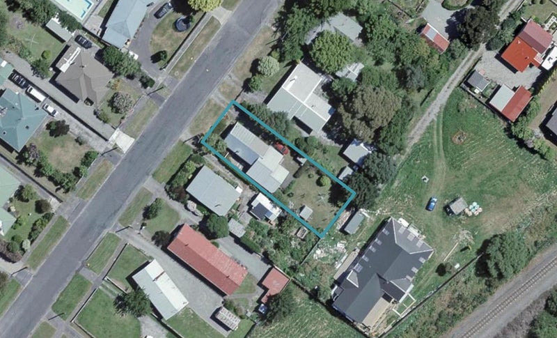 25 Bethune Street, Featherston - Carousel 1