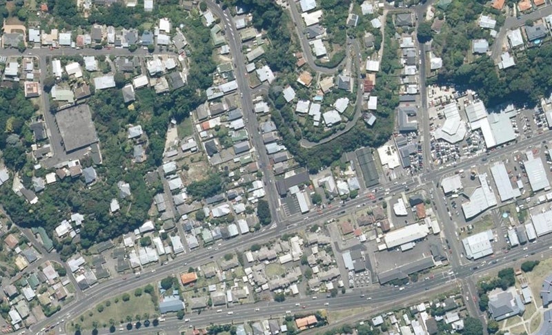 3 Chaucer Road South, Hospital Hill, Napier - Carousel 1
