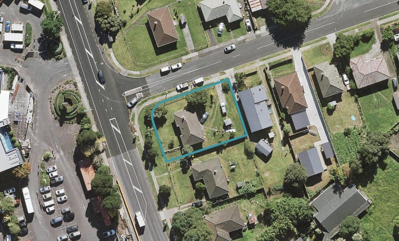 92 Kirkbride Road, Mangere, Auckland - Carousel 1