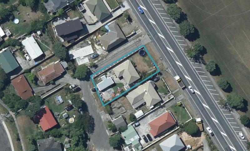 128 Main Road, Titahi Bay, Porirua - Carousel 1