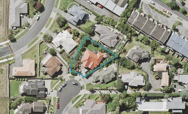 23 Maidstone Place, Oteha, Auckland - Carousel 1