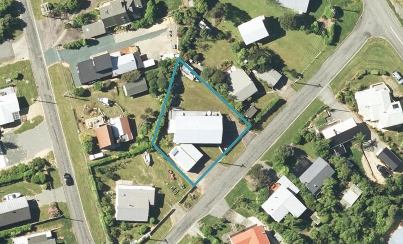 7 ORCHARD LANE, Okiwi Bay, MARLBOROUGH - Carousel 1