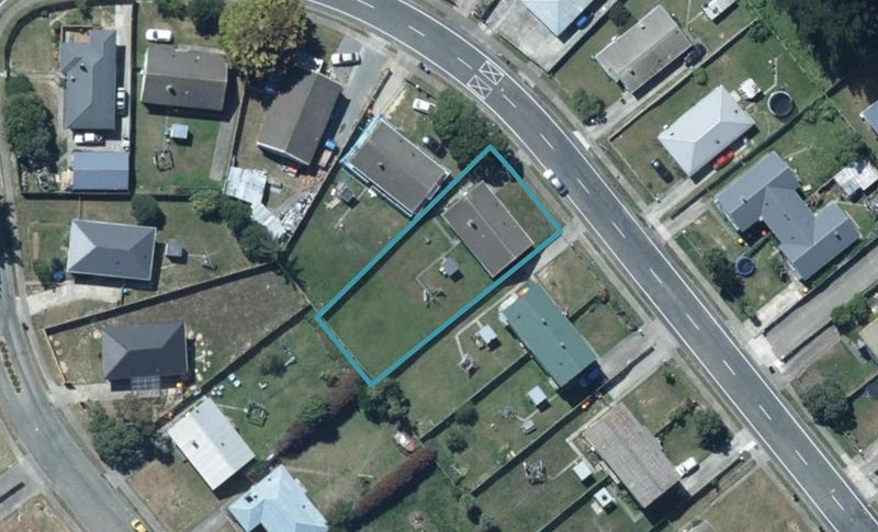109 Corinna Street, Waitangirua, Porirua - Carousel 1