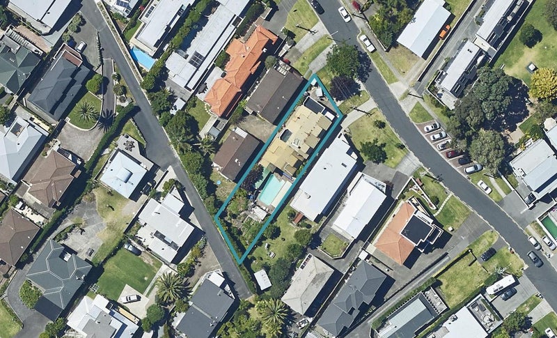 26 Te Ngaio Road, Mount Maunganui, Mount Maunganui - Carousel 1