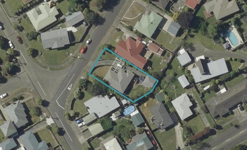35 Kent Crescent, Awapuni, Palmerston North - Carousel 1