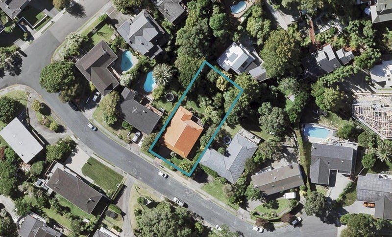 3 Surville Place, Mairangi Bay, Auckland - Carousel 1