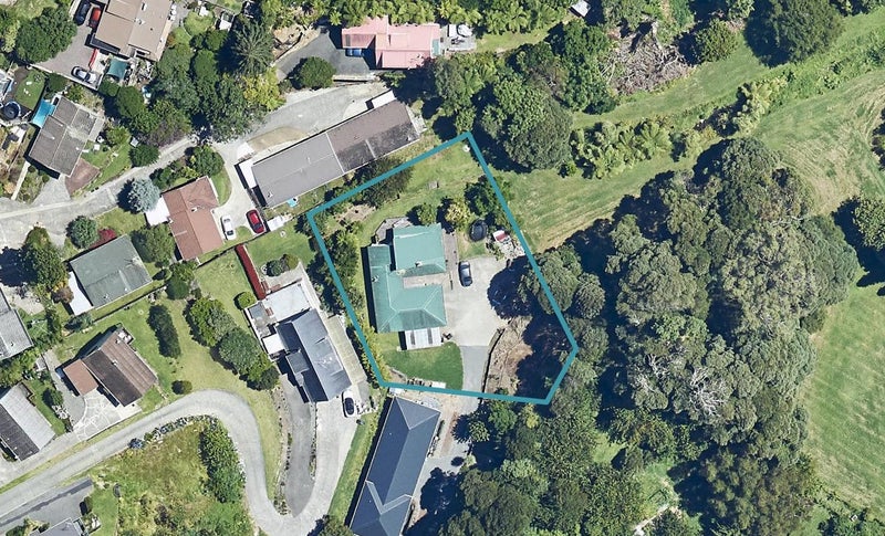 303B Otumoetai Road, Otumoetai, Tauranga - Carousel 1