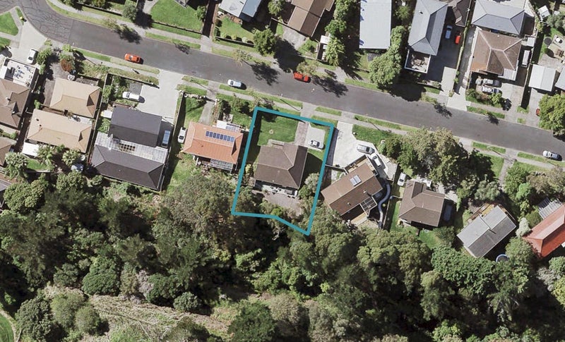 50 Glennandrew Drive, Half Moon Bay, Auckland - Carousel 1