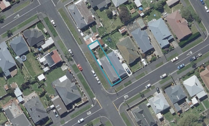 24 Larkworthy Street, Saint Kilda, Dunedin - Carousel 1