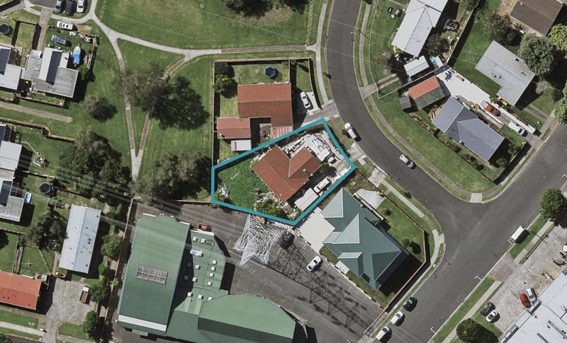 4 Blair Place, Otara, Auckland - Carousel 1