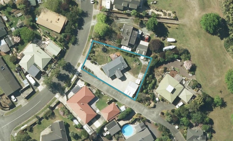 6 Moreland Place, Mapua - Carousel 1