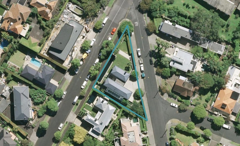 13 Glanville Terrace, Parnell, Auckland - Carousel 1