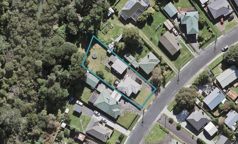 48 Glen Marine Parade, Glendene, Auckland - Carousel 1
