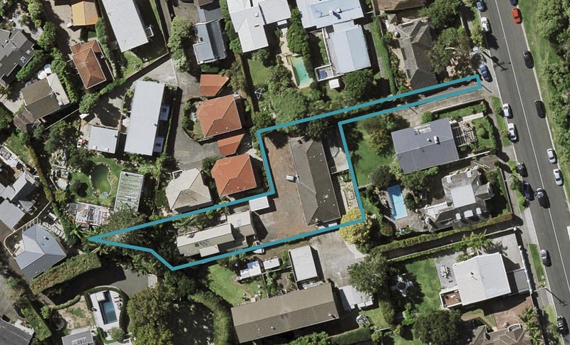 2/204 Upland Road, Remuera, Auckland - Carousel 1