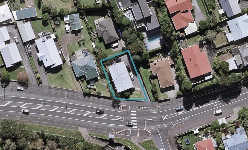 1/390 St Aubyn Street, Moturoa, New Plymouth - Carousel 1
