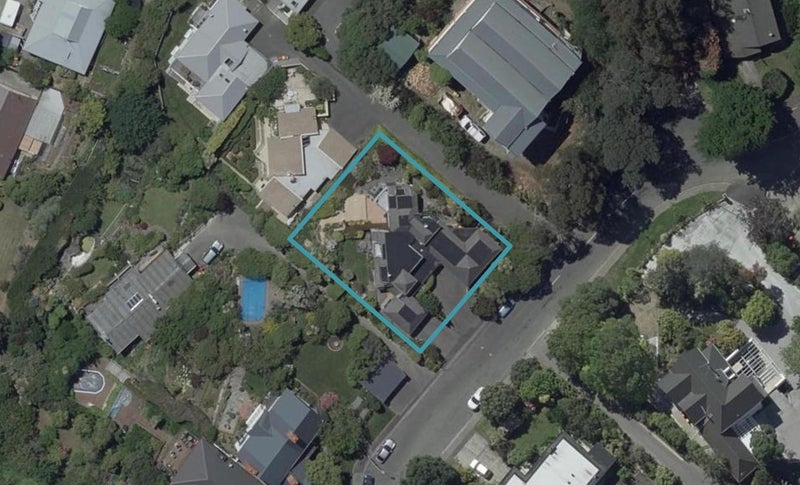 1/12 Macmillan Avenue, Cashmere, Christchurch - Carousel 1