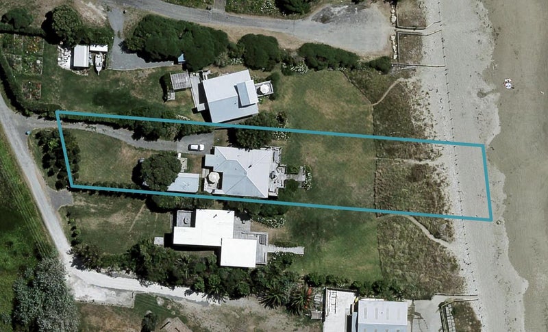 13 Moori Road, Waimarama, Waimārama - Carousel 1