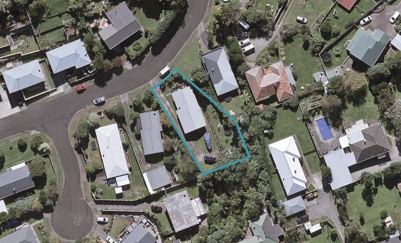 7 Nash Street, Marfell, New Plymouth - Carousel 1