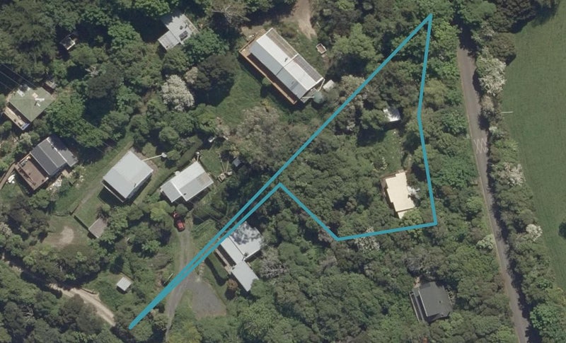 11 Hill Street, Purakaunui, Port Chalmers - Carousel 1