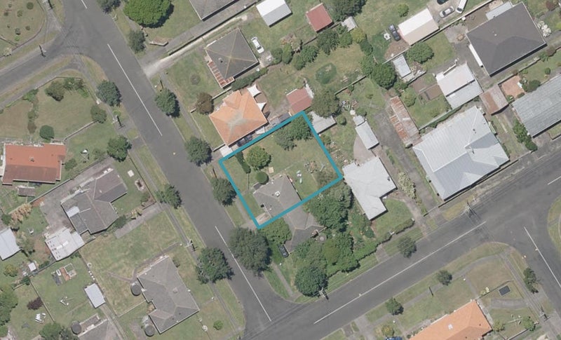 41 Millward Street, Whanganui East, Whanganui - Carousel 1