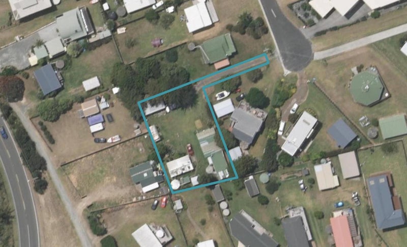 34 Eveline Street, Mangawhai Heads, Mangawhai - Carousel 1