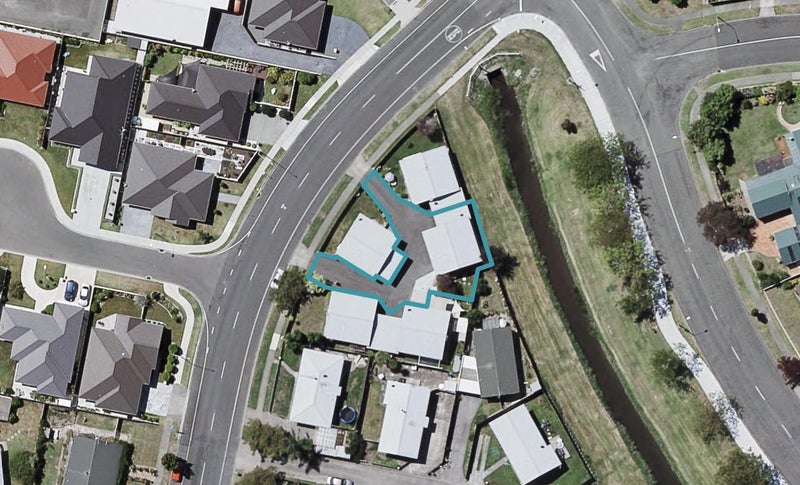 2/207 Avondale Road, Greenmeadows, Napier - Carousel 1