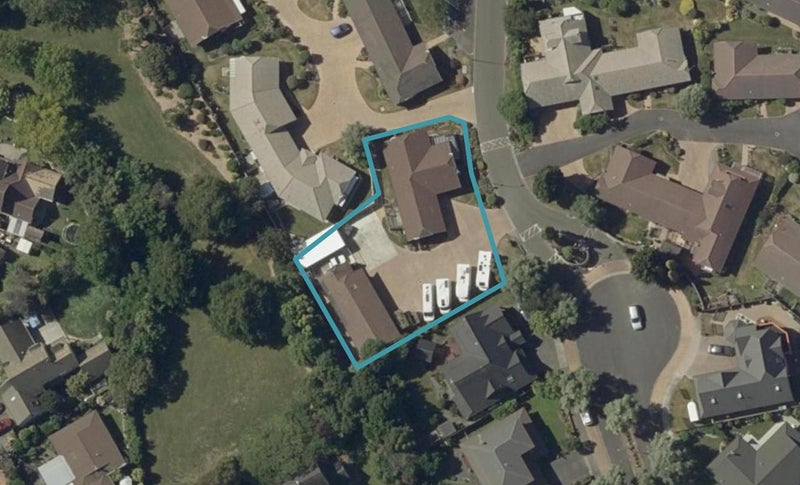 11 Olive Grove, Highbury, Palmerston North - Carousel 1