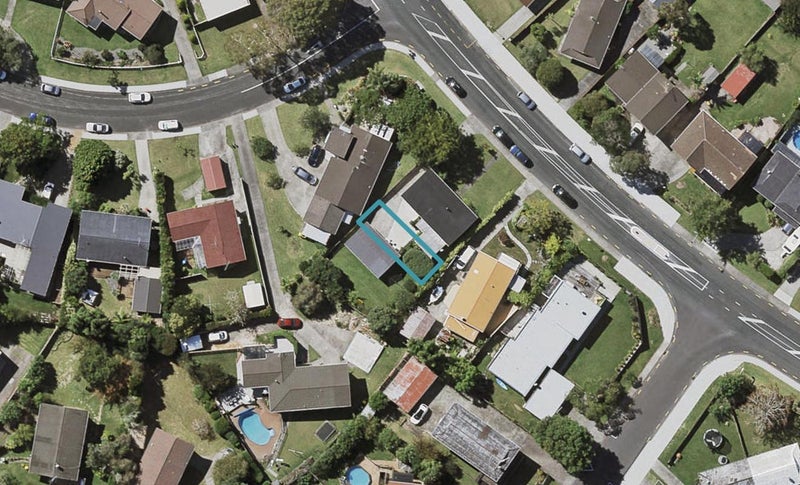 113D Sycamore Drive, Sunnynook, Auckland - Carousel 1