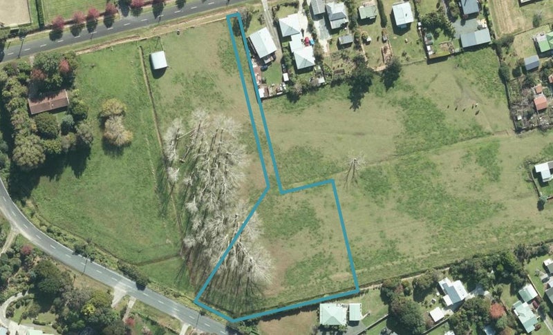 32 Bassett Street, DARGAVILLE, Dargaville - Carousel 1
