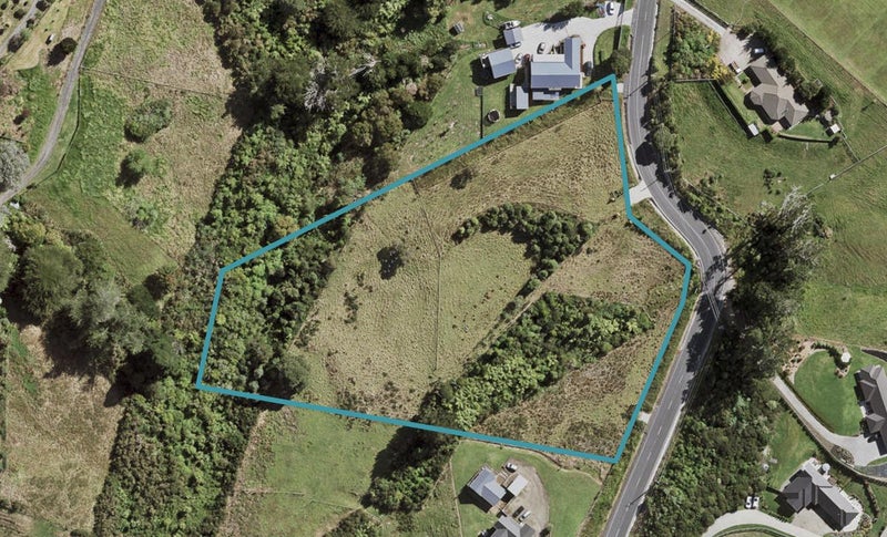309 Birdwood Road, Massey, Auckland - Carousel 1