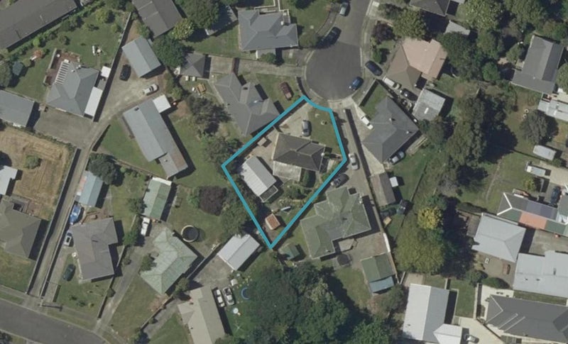 12 Lewis Place, Highbury, Palmerston North - Carousel 1